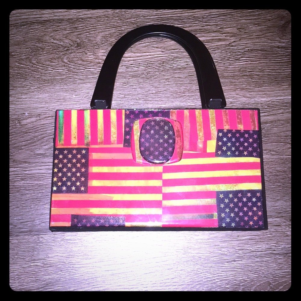 Flag purse
